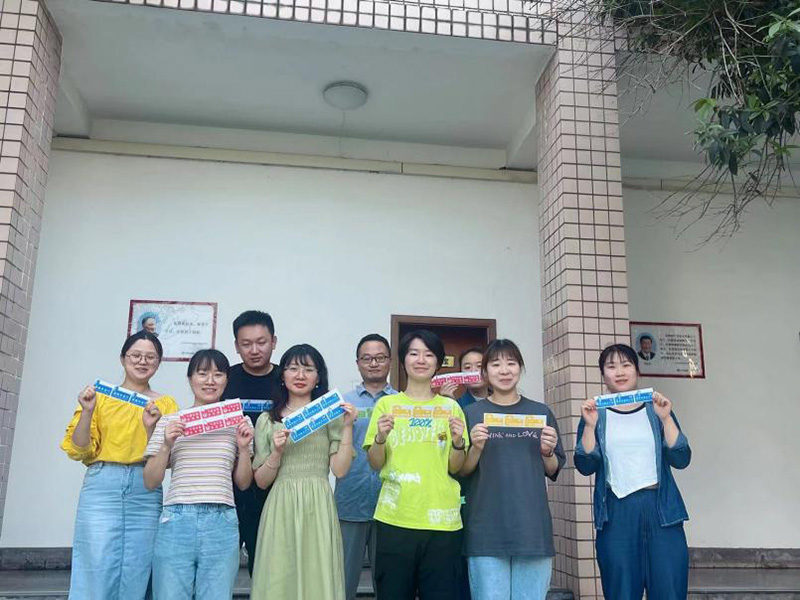 弘旭團總支開展全國節能周宣傳活動(圖1) 弘旭團總支開展全國節能周宣傳活動(圖1)