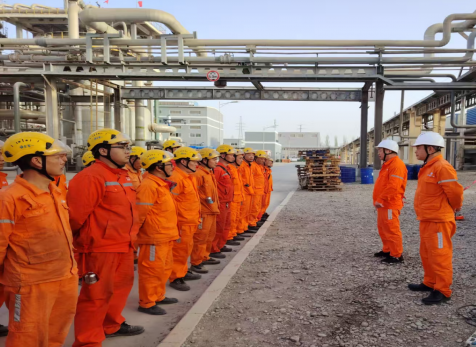 弘旭公司領導赴新疆阿克蘇華錦檢修項目部 督導工作